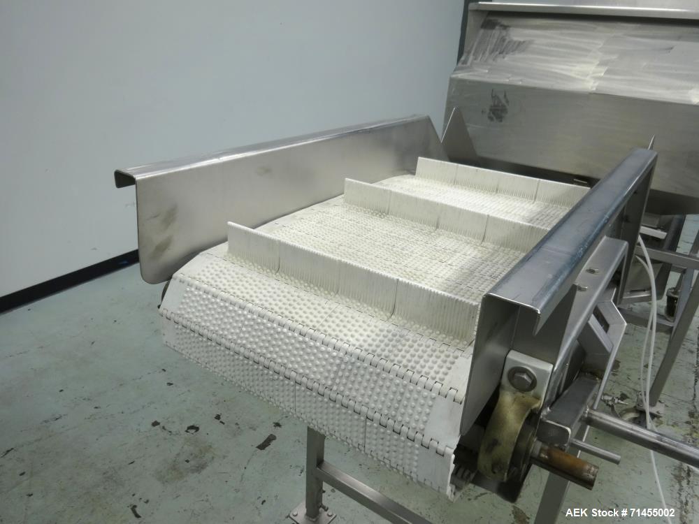 Used Inclined Conveyor With Hopper