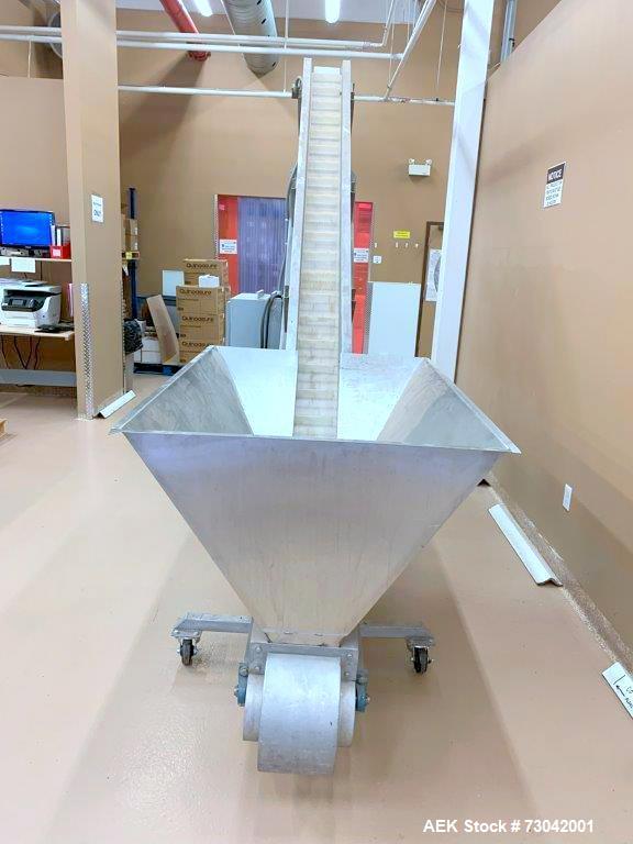 Used Inclined Cleated Belt Conveyor