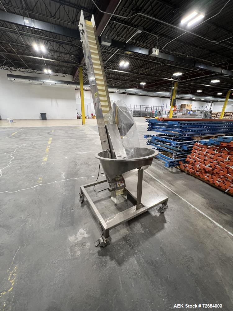 Used Palace Packing Inclined Belt Conveyor – Model TH-2.5-83, Stainless Steel