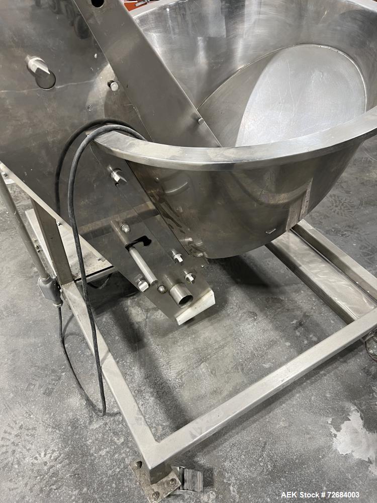 Used Palace Packing Inclined Belt Conveyor – Model TH-2.5-83, Stainless Steel