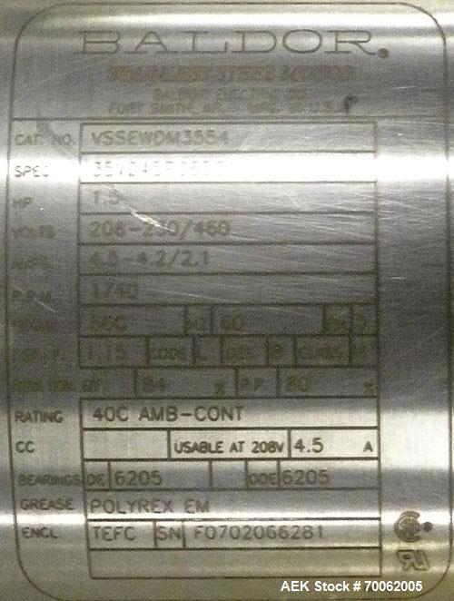 Used SSI 180 Degree U Shaped Belt Conveyor. 17-1/2" wide x 198" long plastic belt. Driven by a Baldor stainless steel washdown motor, 1-1/2 hp, 3/60/208- 230/460 volt, 1740 rpm motor thru a reducer, ...
