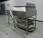 Used Inclined Conveyor With Hopper