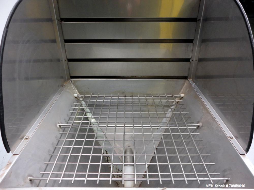 Used Hapman Model 300SS Helix Fleixible Screw Conveyor. Has 3" diameter X 120" long screw, 96" discharge height, and has a capacity of 30 to 70ft per hour. Equipped with Stainless Steel Hopper 36"L X...