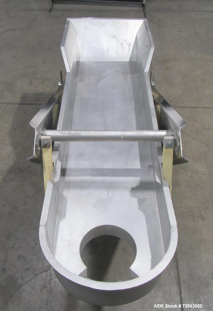 FMC Vibratory Conveyor 96" x 24" – Model EL 2412/08 X 70 For Sale