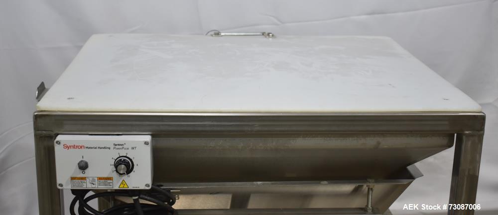 Syntron Model BF-2-B Magnetic Feeder with Infeed Hopper