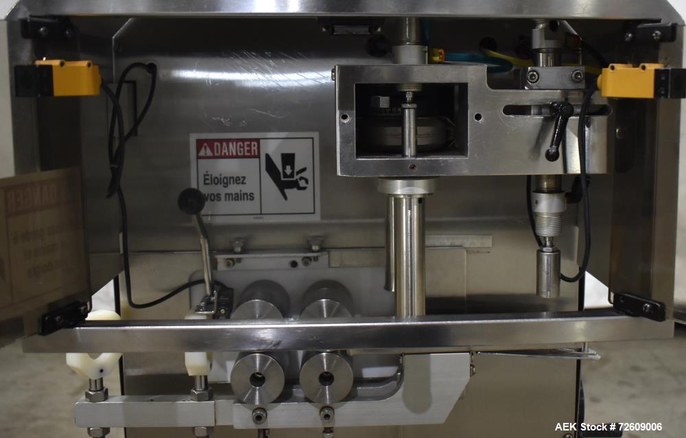 Pre-Owned Kalish Model 8440 Cotton Inserter for Sale