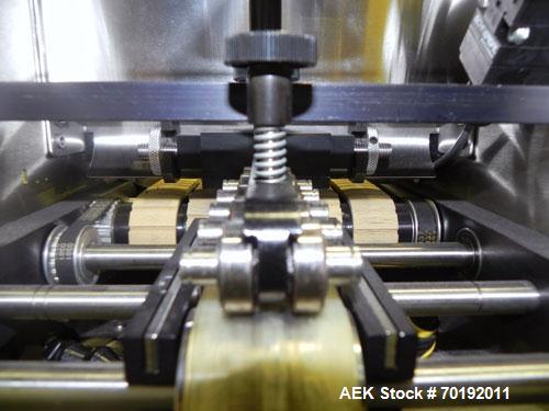 Used Streamfeeder Model ST850 Universal Friction Feeder. Machine capable of belt speeds up to 5500 inches per minute (140,000mm per minute). Product size range: length 2.5" to 8.5" or 63.5mm to 215.9...