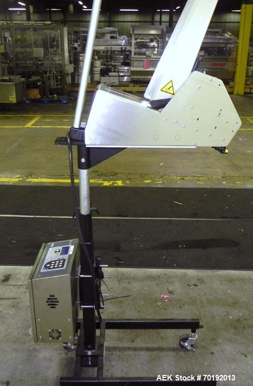 Used Streamfeeder Model ST850 Universal Friction Feeder. Machine capable of belt speeds up to 5500 inches per minute (140,000mm per minute). Product size range: length 2.5" to 8.5" or 63.5mm to 215.9...