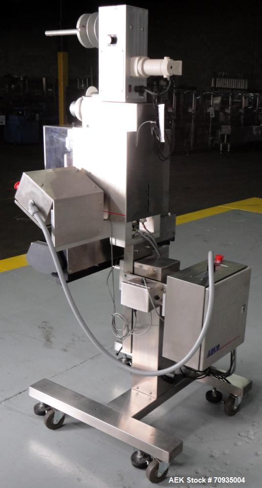 Used AZCO model SP-110 Sur-Pak Desiccant pouch dispenser. Rated speeds up to 200 cuts/minute, depending on size of pouch. Designed for pre-made pouches with a size range:  up to 4" max web width, up ...