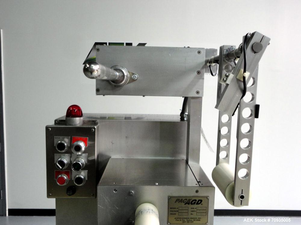 Used Austin Gordon Model PD-202 Desiccant / Pouch Feeder. Machine is rated at speeds up to 245 ppm, depending on size of pouch. Designed for pre-made pouches with a size range: Length 3/4" - 3 1/2", ...