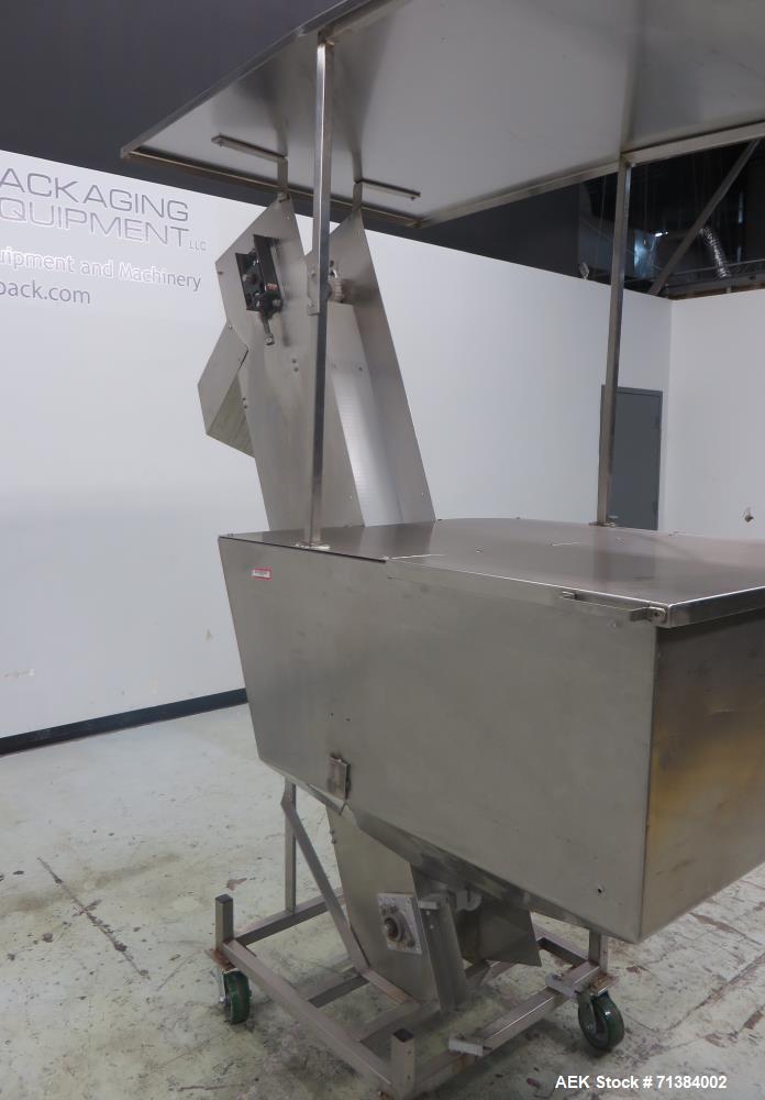 Used Incline Belt Conveyor With Hopper
