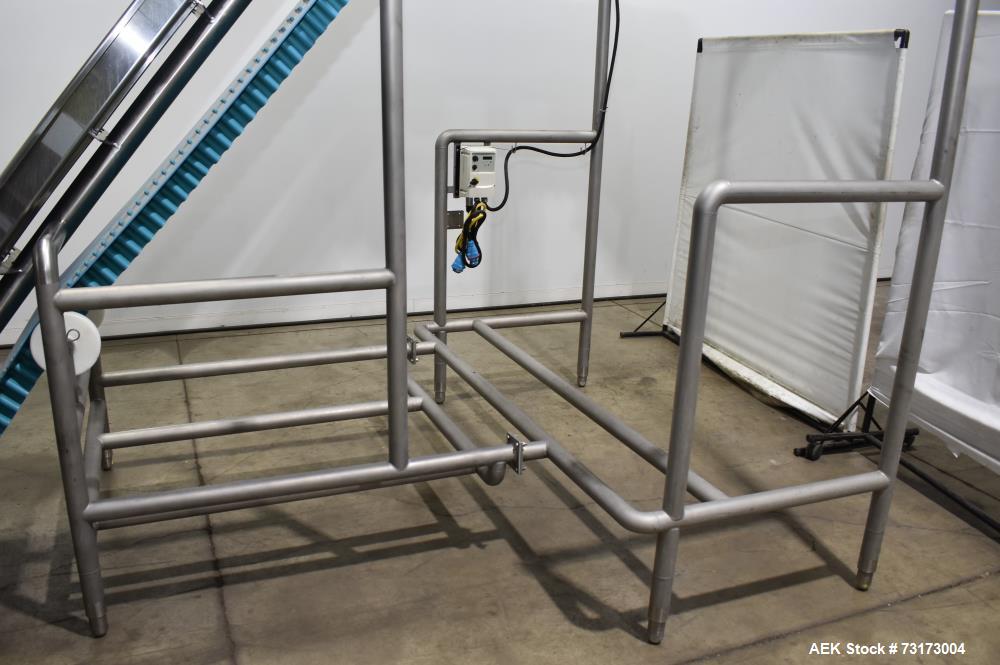 Inclined Cleated Belt Conveyor
