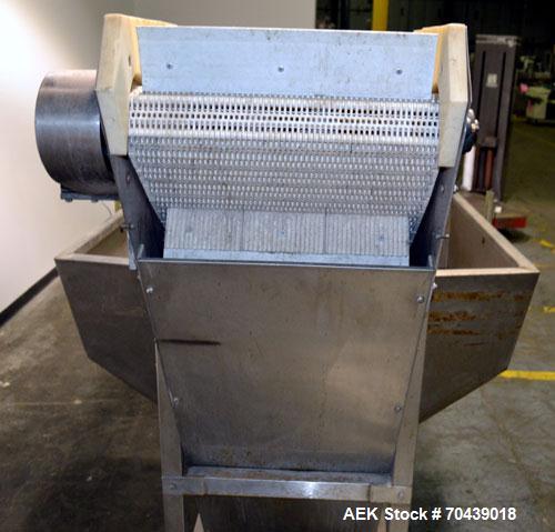 Used Stainless Steel New England Machinery Cap / Bottle  Elevator, Model H/E-60