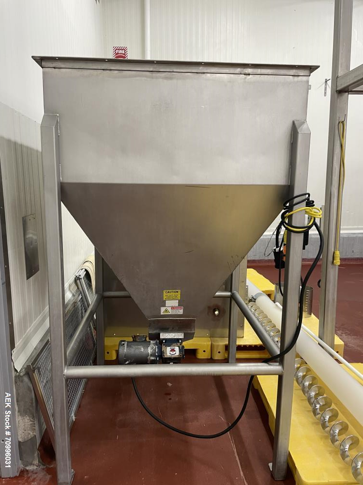 Used Flexicon Flexible Screw Feeder. Unit is currently installed.