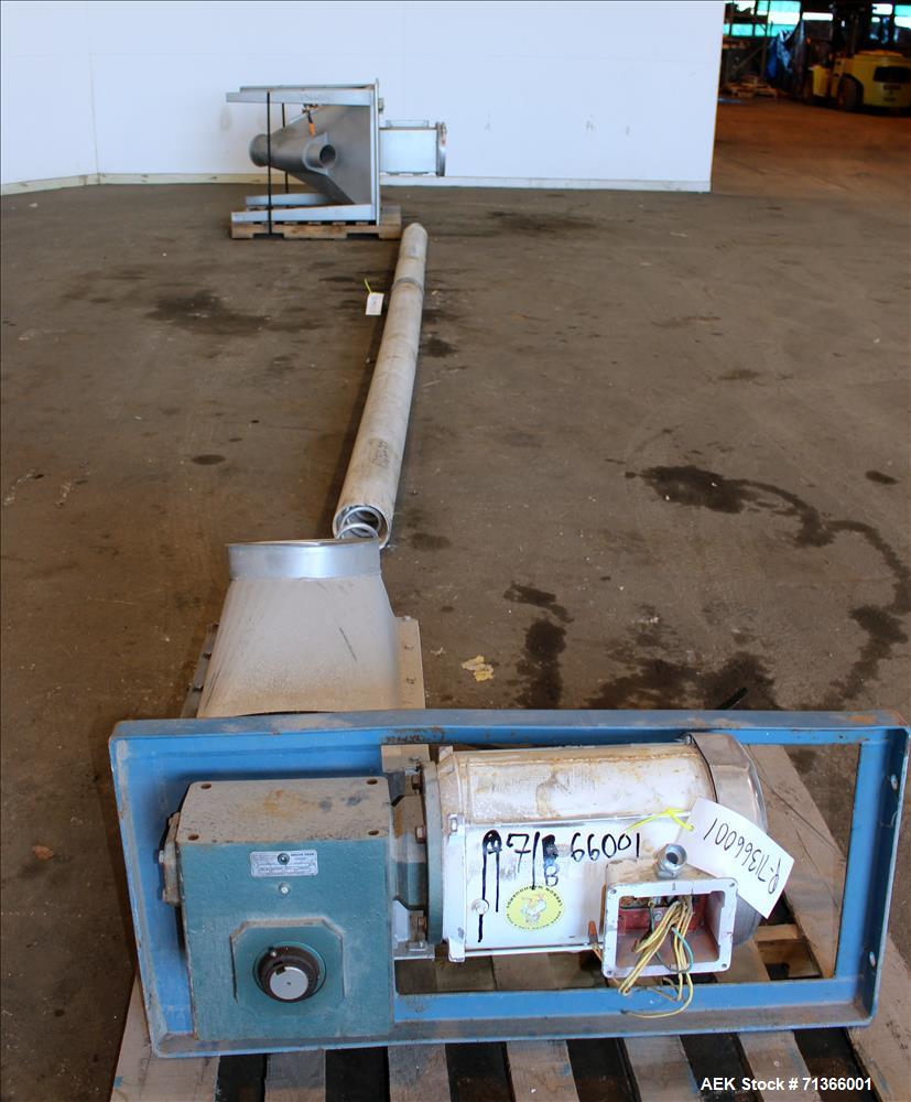 Used Flexicon Flexible Screw Conveyor, 304 Stainless Steel. Approximate 5" diameter x 252" long screw. Driven by a 10hp, 3/60/208-230/460 volt, 1760 rpm gear motor, 7.5 to 1 ratio. Feed hopper 36" x ...