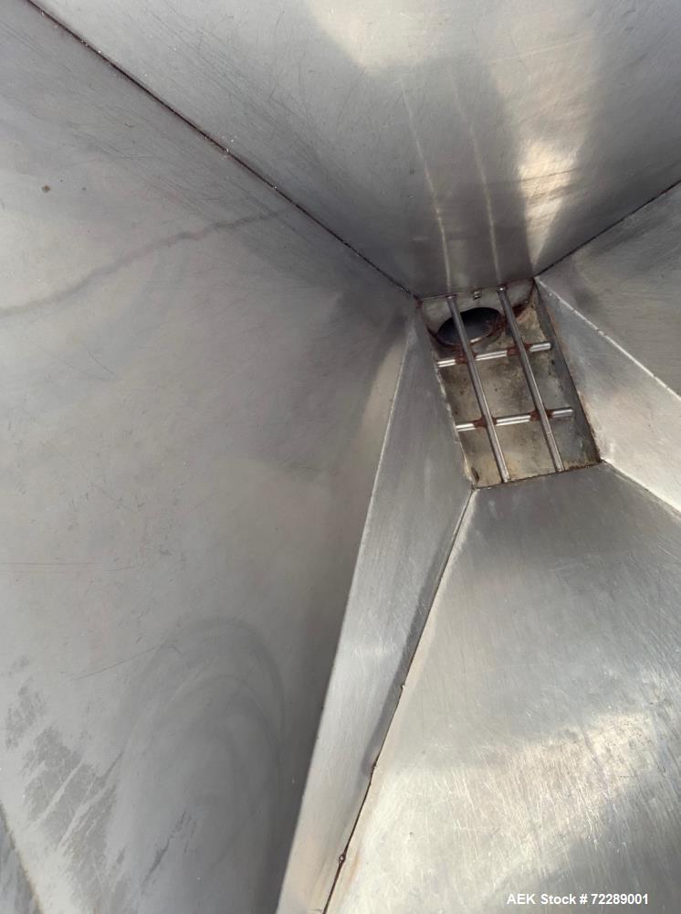 Used Flexicon Screw Conveyor, 304 Stainless Steel.