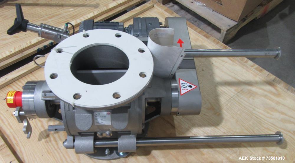 Unused Horizon Bulk Powder feeding system. Originally designed to feed vitamin powders at rates of up to 6,000 lbs per hour. Conveying line parameters: 3"  with 11 gauge OD tubing, Max horizontal dis...