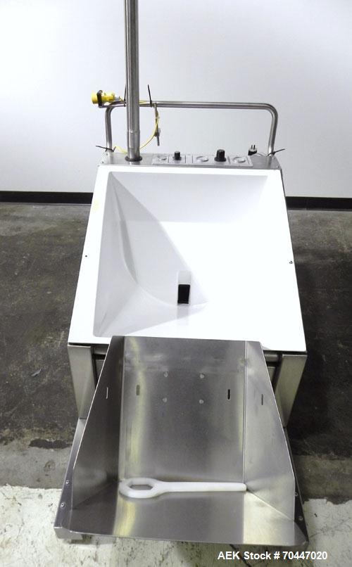 Used Kamflex Corp Elevair Air Operated Conveyor, Model 1000