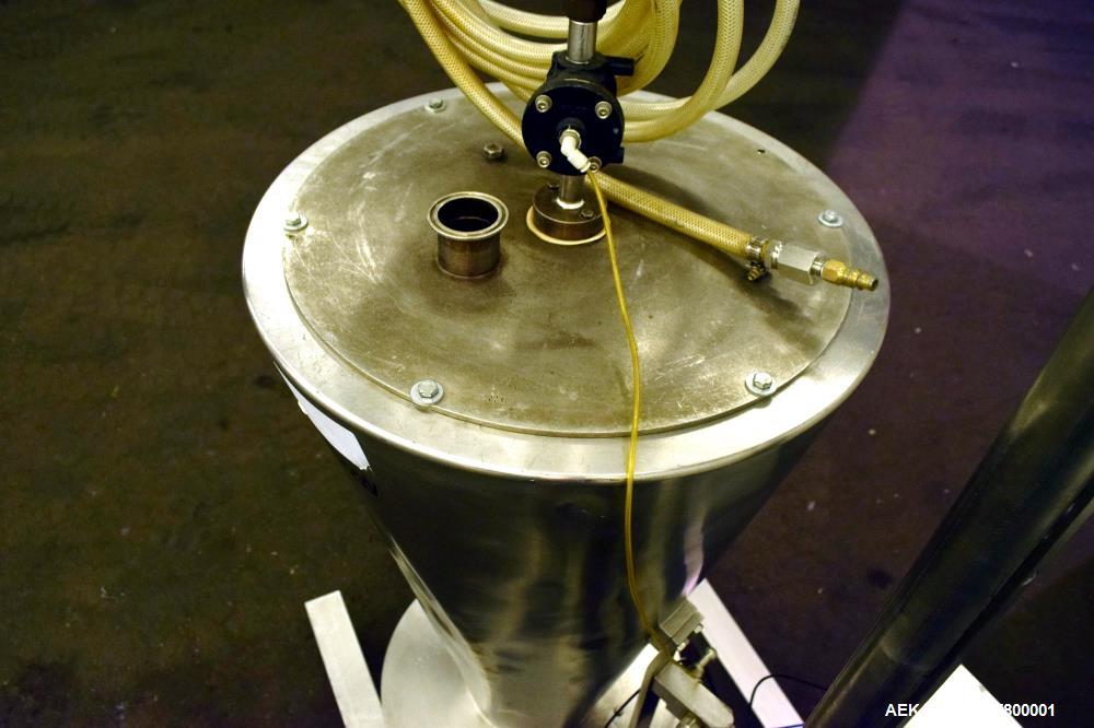Used Quadro Vac 903 Vacuum Transfer Hopper