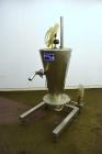 Used Quadro Vac 903 Vacuum Transfer Hopper