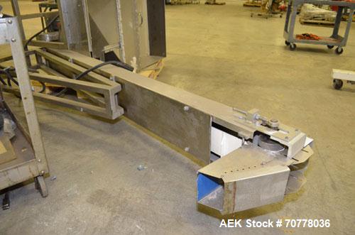Used Hoppman 12 cuft prefeeder with Hoppman vibratory bowl feeder. Includes Hoppman FS 30 bowl feeder with scallops.