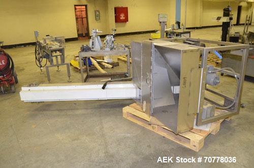 Used Hoppman 12 cuft prefeeder with Hoppman vibratory bowl feeder. Includes Hoppman FS 30 bowl feeder with scallops.