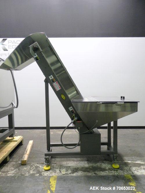 Used Services Engineering Bottle/Cap Feeder capa