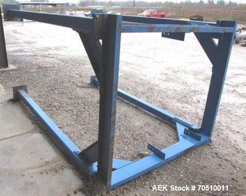 Used Chantland Open Mouth Net Weigh Bagger, Model 4210-2100. 2 stage bulk and dribble product flow. Fill height to the flange, 101". Includes a Thompson Controller with a serial card and special prog...