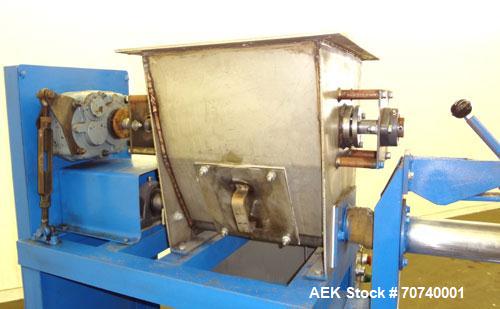 Used ECC Auger Valve Type Auger Bagger, Model 206E. 304 Stainless steel product contact parts. Production rates up to (6) 50 pound bags per minute. Weight range 20 to 110 pounds on bags, 50 to 220 po...