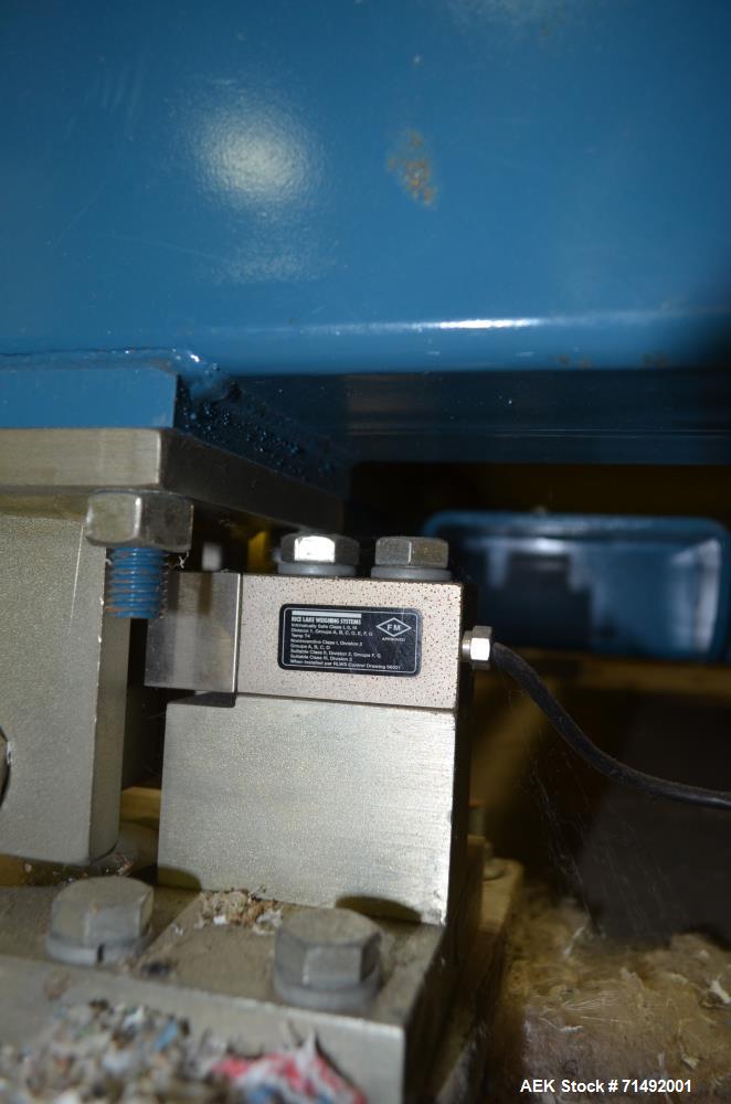 Used Flexicon Bulk Bag Filling System Consisting Of: (2) Twin-Centerpost Bulk Bag Fillers, carbon steel. Manual fill head height adjustment, pneumatically retractable bag hooks, inflatable connector ...