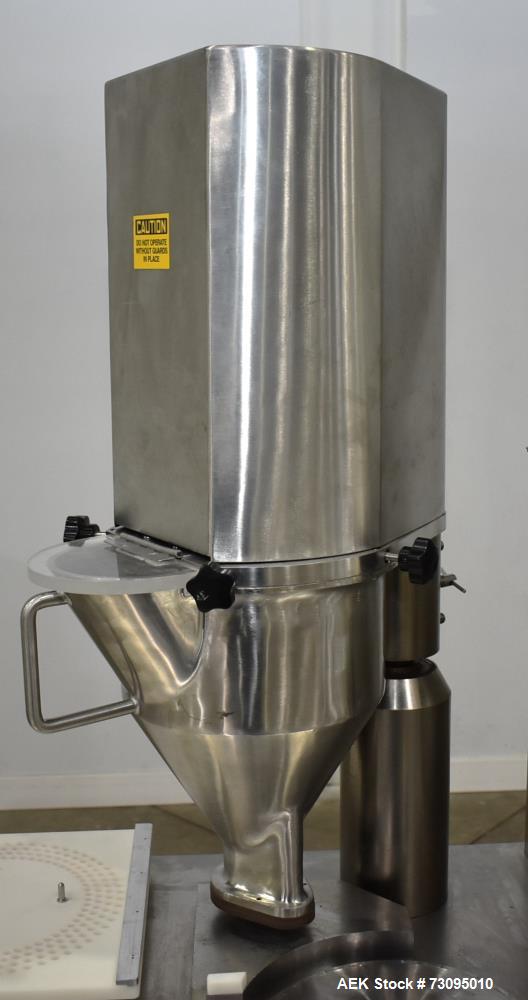 Capsugel Ultra 8 II Semi-Automatic Filling Machine