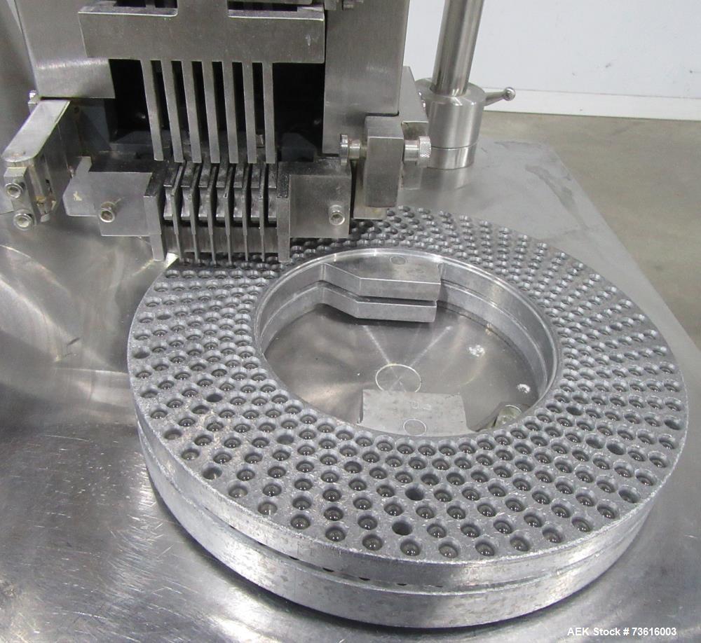 Semi-Automatic Capsule Filling Machine, Up to 25,000 Capsules/Hour