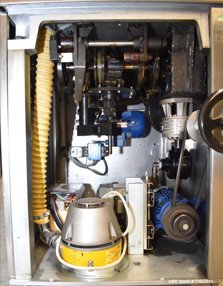 Used IMA Zanasi Model AZ 5 Encapsulator.