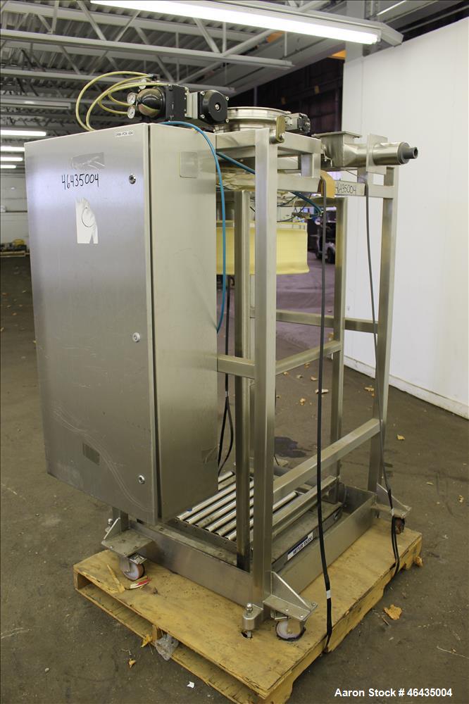 Used- Extract Technology Pack-Off Isolator. 10" Diameter filling head with 20-3/4" diameter cone sealing head. Top pneumatic...