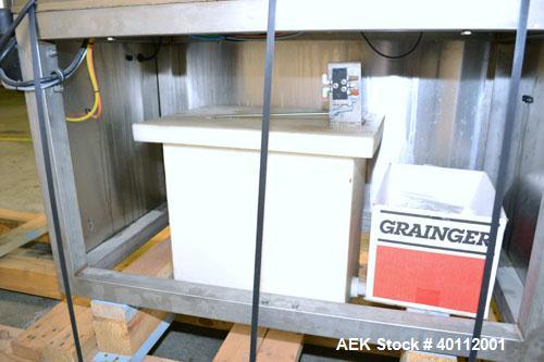 Used Accutek Auto Pinch 25 Automatic 6 Head Timed Flow Volumetric Filling Machine. Capable of speeds up to 60 BPM. Has pneumatic cylinder pin indexing, heavy duty design, 10' long 4-1/2"wide delrin T...