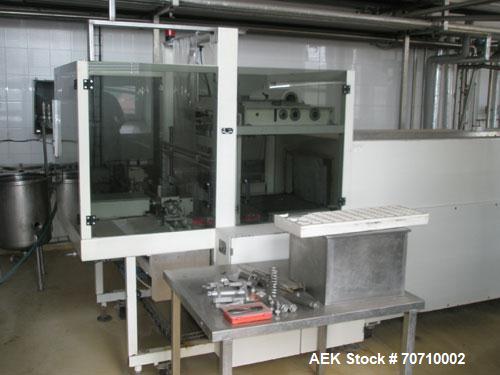 Used Elo Pak PS 30 Milk Carton Filler, gable top, maximum capacity 3000 cartons/hour, filling volume 250, 500 and 1000 ml, laminar flow, air pressure 72 psi, 3/50 hz/400V.
