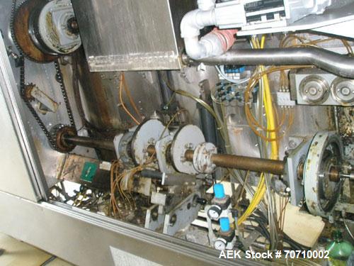 Used Elo Pak PS 30 Milk Carton Filler, gable top, maximum capacity 3000 cartons/hour, filling volume 250, 500 and 1000 ml, laminar flow, air pressure 72 psi, 3/50 hz/400V.