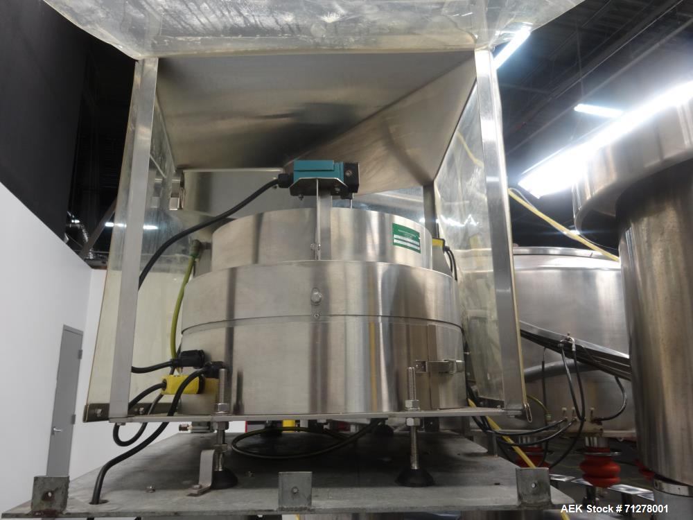Used Federal Manufacturing Co. Model GWSS6/26.8 Rotary Filler and Capper