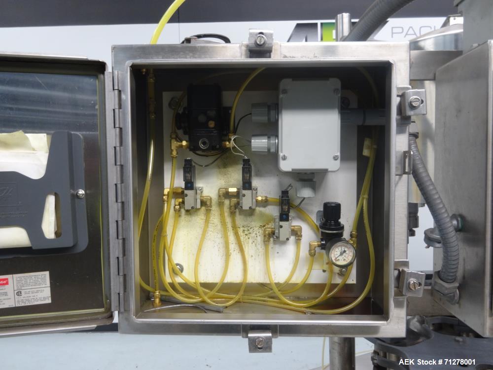 Used Federal Manufacturing Co. Model GWSS6/26.8 Rotary Filler and Capper