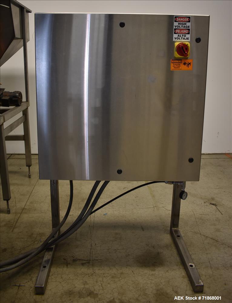 Used- Fogg Model FA4214 High Speed Monoblock Liquid Filler and Capper.