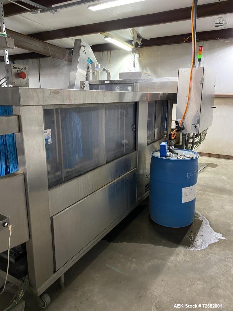 Used Norland Water Bottle Filler and Capper