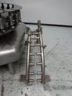 Used Federal Manufacturing Co. Model GWSS6/26.8 Rotary Filler and Capper