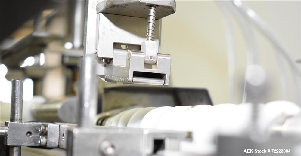 Used Cozzoli VR2 Monoblock Liquid Filler and Stoppering Machine