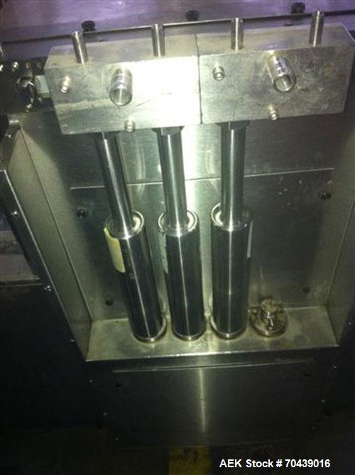 Used Cozzoli VR2S Monoblock Filler and Stoppering Machine. Capable of speeds up to 120 vials per minute. Has four head filler and single bowl stoppering systems (requires changeparts, bowl not includ...