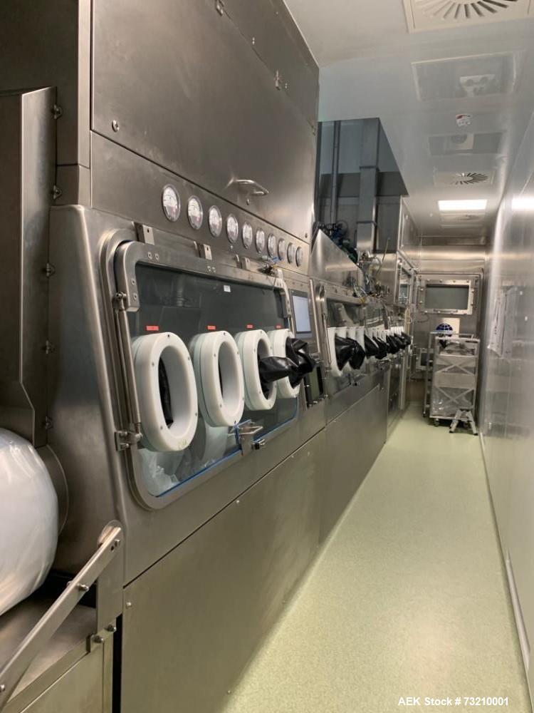 De Lema DLST/L Depyrogenation System with Powder Filling Isolator – Unused, Installed 2016