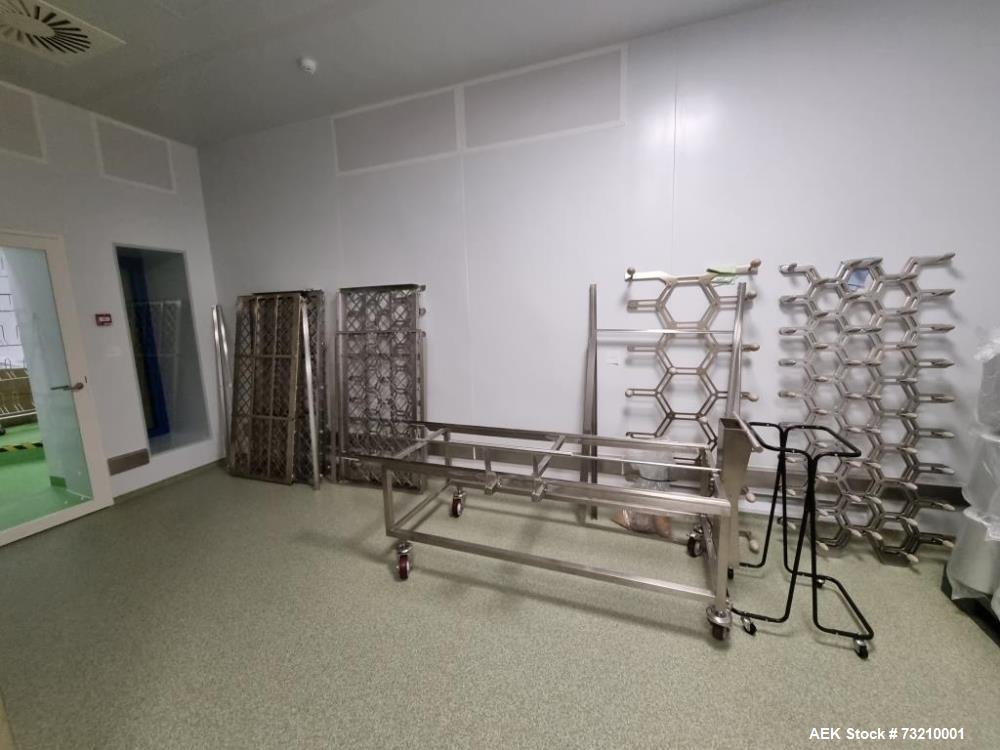 De Lema DLST/L Depyrogenation System with Powder Filling Isolator – Unused, Installed 2016