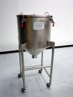 Used Comas Plastic Dispensing Syringe Monoblock Filling System, Model FD120, speeds up to 60 syringes/minute. Dual station index with 2 Ivek Peristaltic product fill pumps, Vibratory Bowl feeders for...