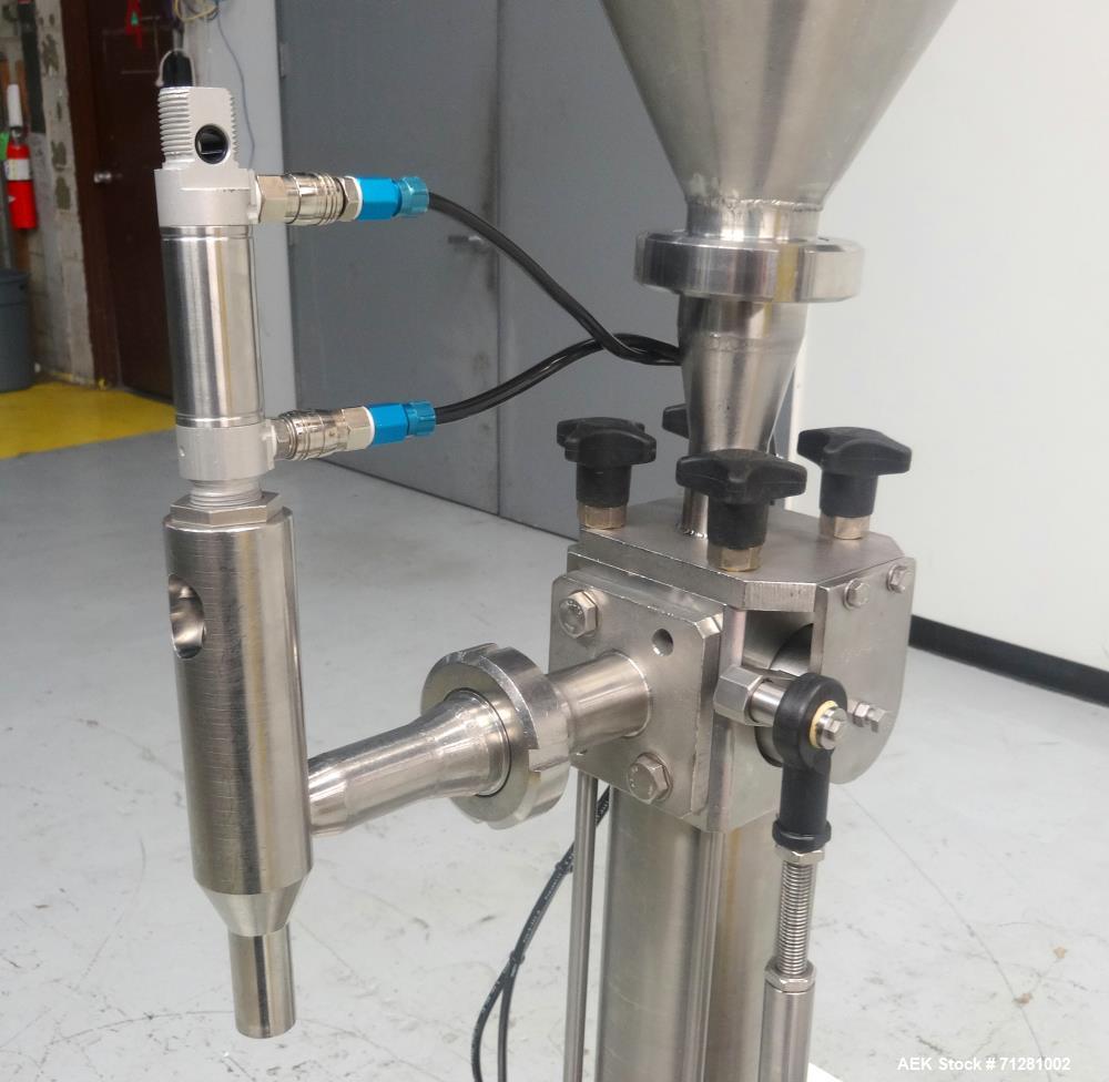 Used Semi-Automatic Vertical Piston Filler
