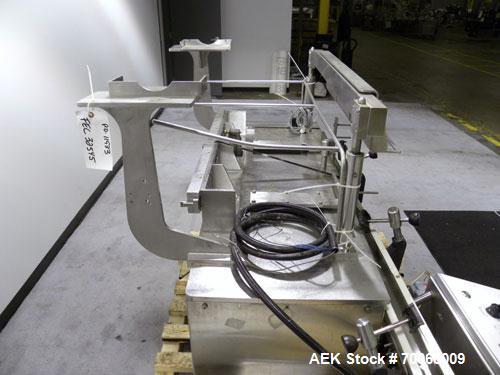 Used Cozzoli 8 Head Inline Piston Filler Model VR840Q
