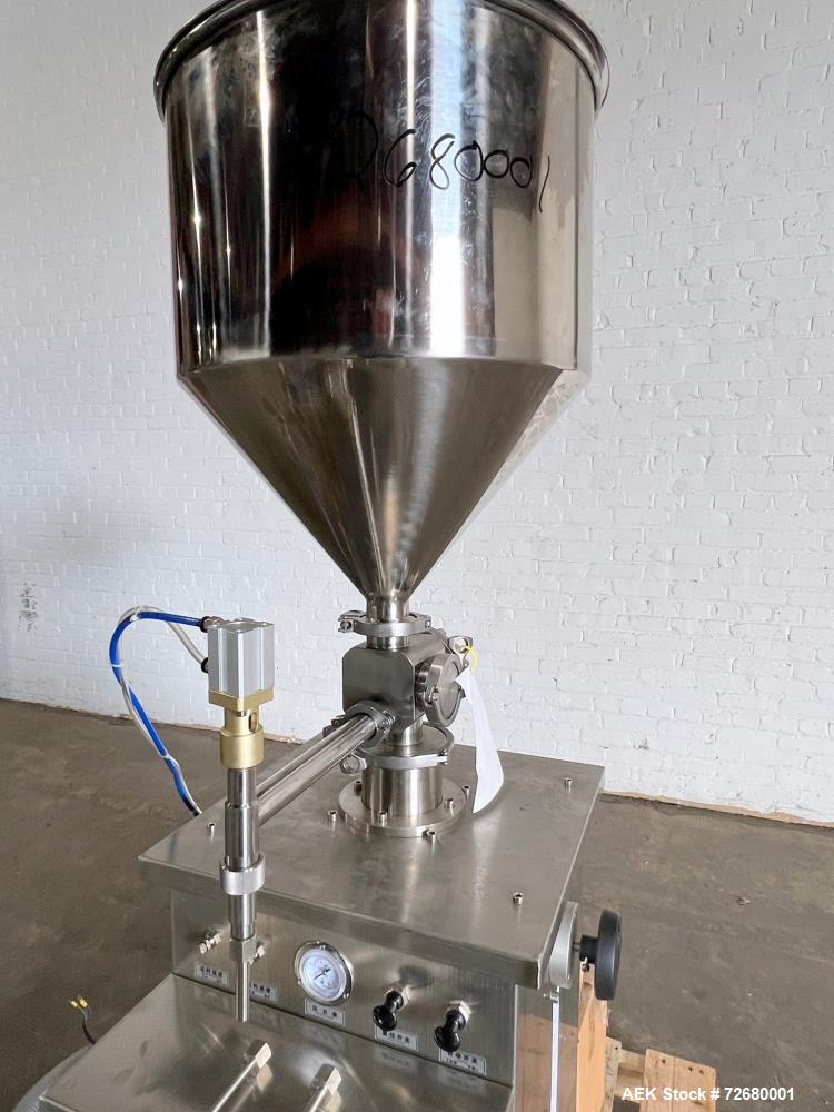 Unused - Yangzhou Yuxiang GZJ Vertical Volumetric Filler, 20-40 BPM